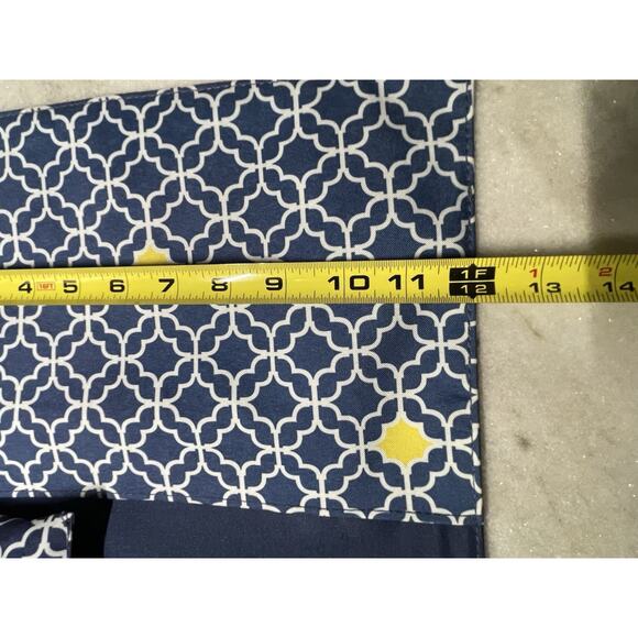 DMC Armchair Needlework Organizer Blue White 20" x 12.25" Dimensions - Picture 8 of 10